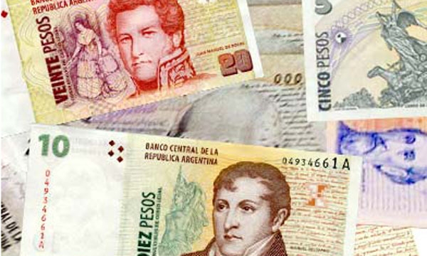 conviene sacar deuda pesos